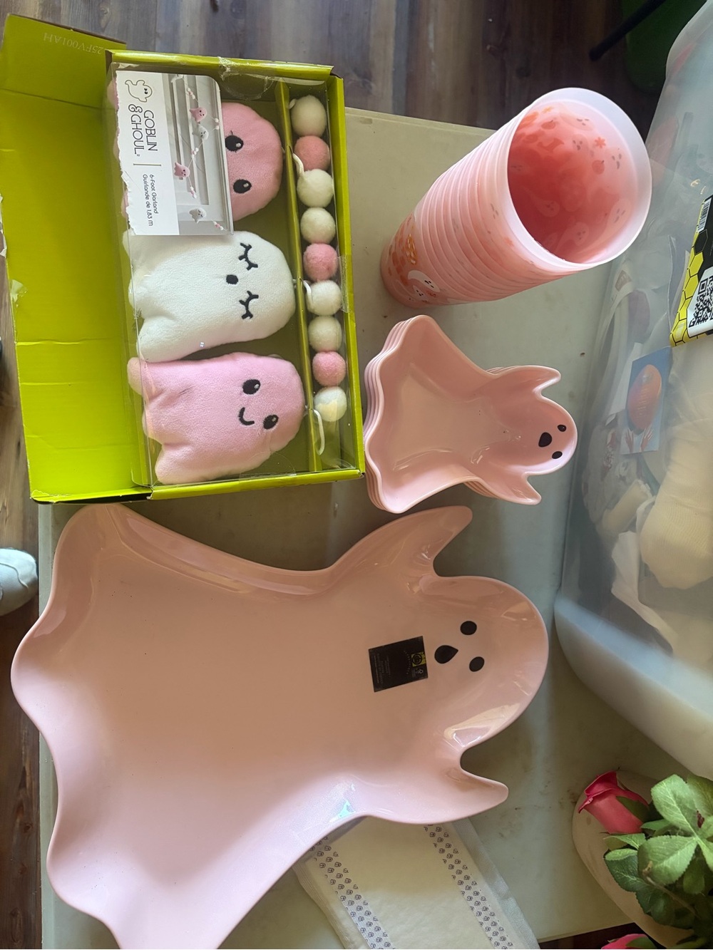 Pink Ghost Party Serveware Set - Cute Halloween Plates & Cups, bowls and garland